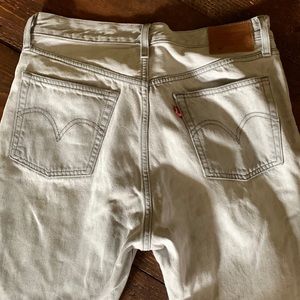 Levi jeans 501 29 x 26 light awesome condition